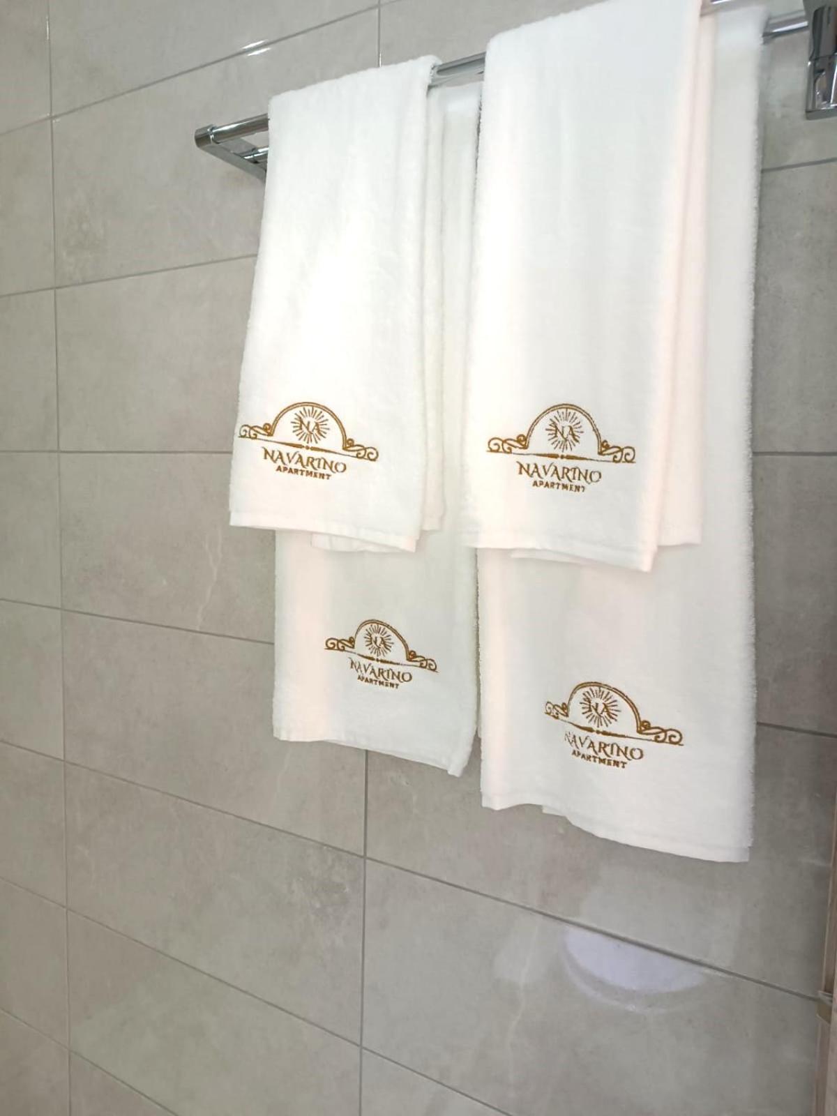 Navarino Luxe Suites Peraía エクステリア 写真